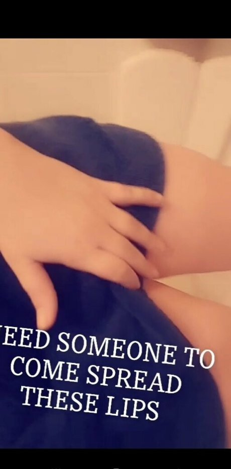 sassysarah94 hot pornstar pic