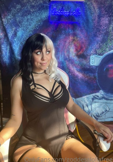 goddesslollafree erotic model pic