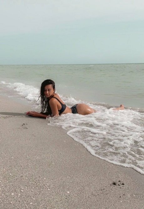 galacticgypsy28 star exclusive picture