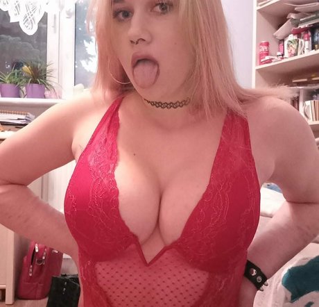 Aleksandra Ostrowska art model archive