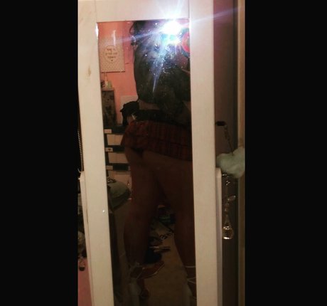 Emily J free star photos