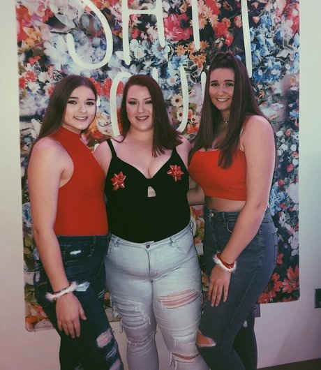 Hannah V adult actress gallery