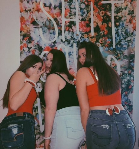 Hannah V hot pornstar pic