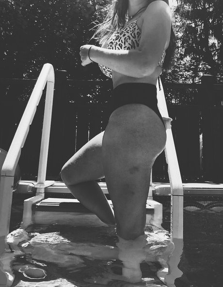 Hannah V pornstar perfect picture