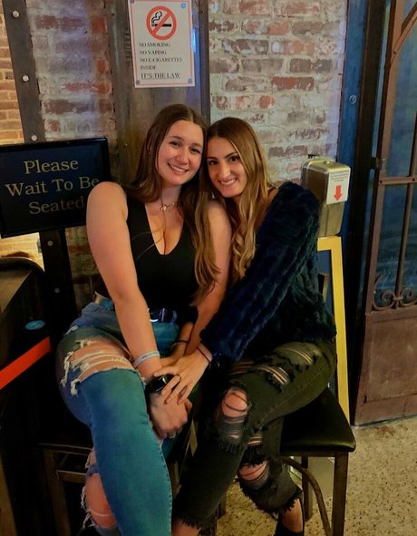 Hannah V erotic star picture