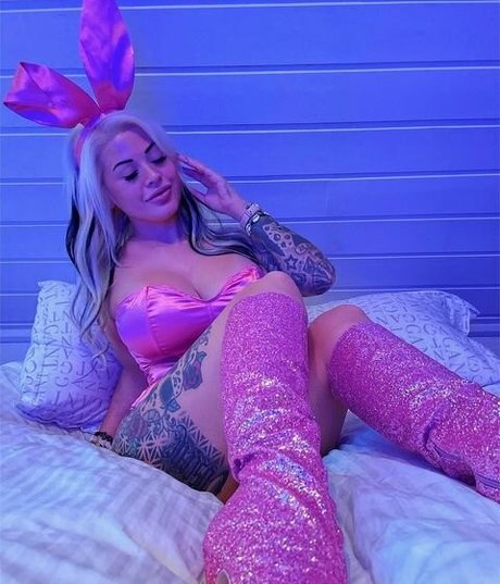 Jeaerbest exclusive pornstar photo