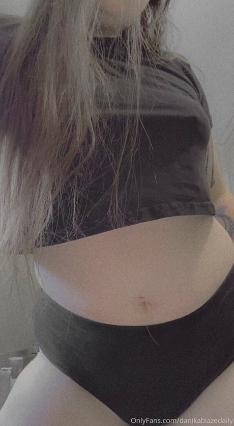 danikablazedaily nice star pics