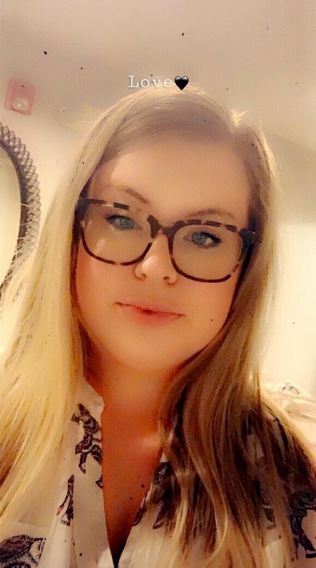 alassska star nude photos