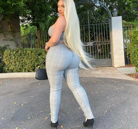 Jessica Gonzalez pornstar nude photo