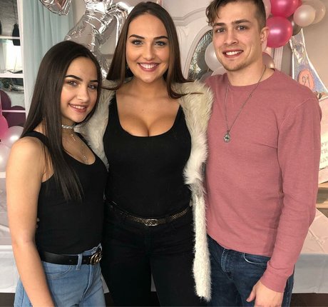 Shaylee Starr adult star photos