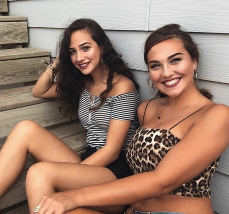 Shaylee Starr pornstar sexy photo