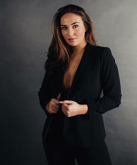 Shaylee Starr xxx model picture