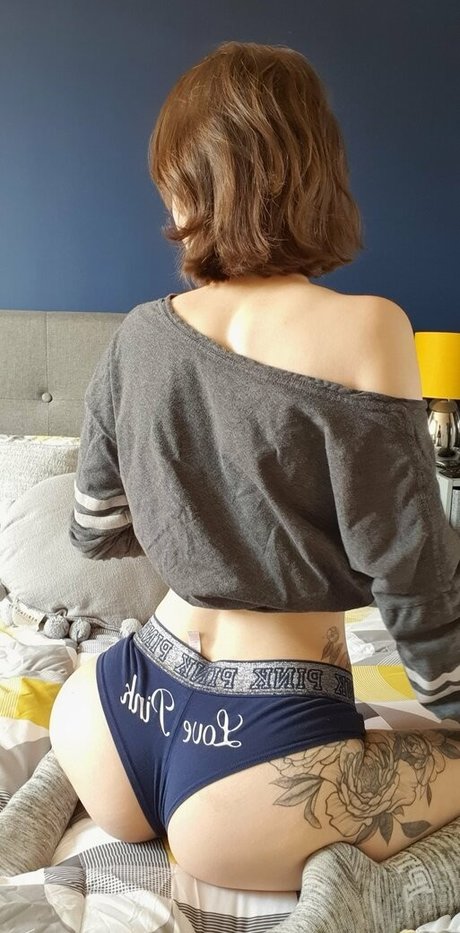 Aleenaxlaced top pornstar galleries