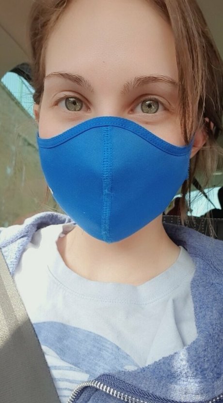 Aleenaxlaced pornstar naked image