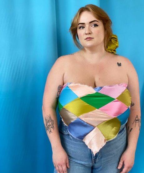 Cayley M naked pornstar galleries