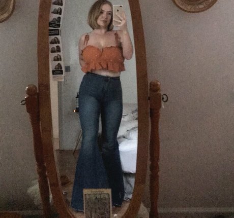 Cayley M nice pornstar image