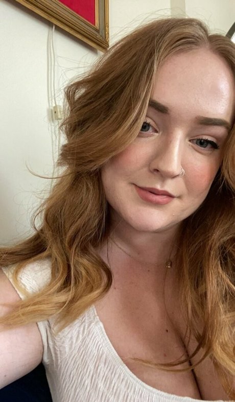 Cayley M porn star image