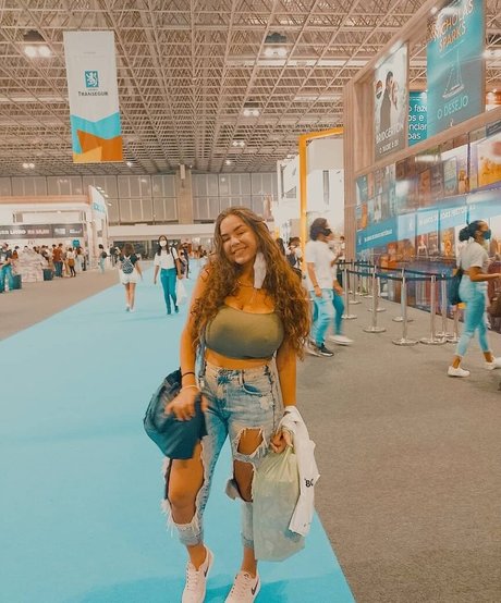 Alice M pornstar erotic photos