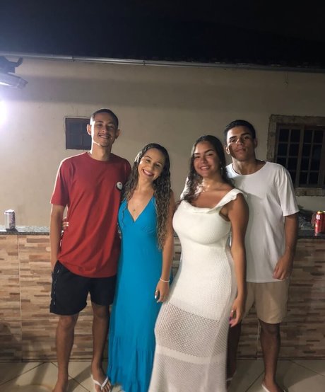 Alice M star free pics