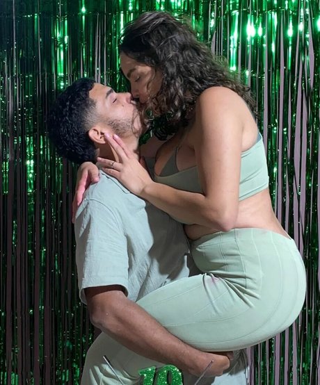 Alice M star best pic