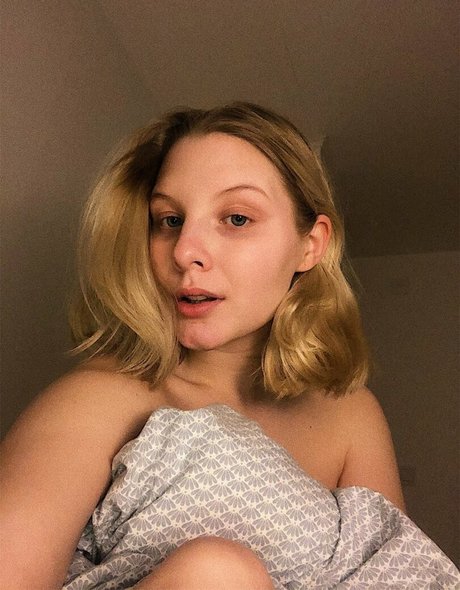 Stina naked star photo