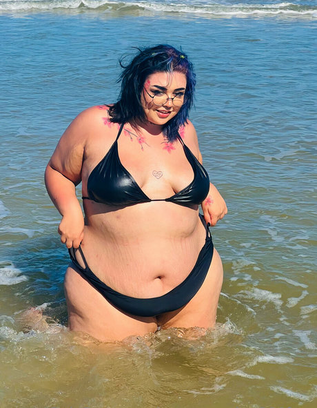 shower threesome onlyfans pornographic pic