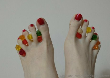 fantagiroczechfree xxx actress picture