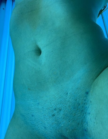 Redheadbbb xxx model pic