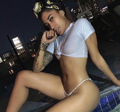 Ms i am adult model gallery