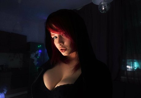 billielatin model exclusive picture