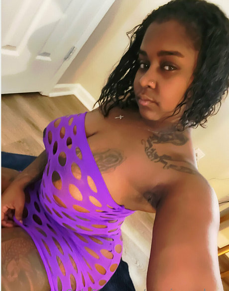 monicamalone high quality model images