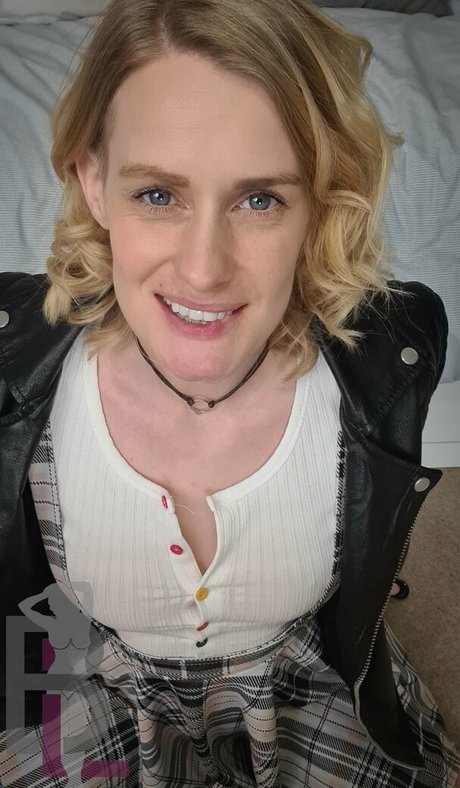 belle lou star free gallery