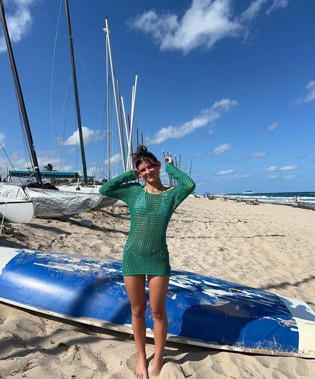 Schlenker Sisters star hot image