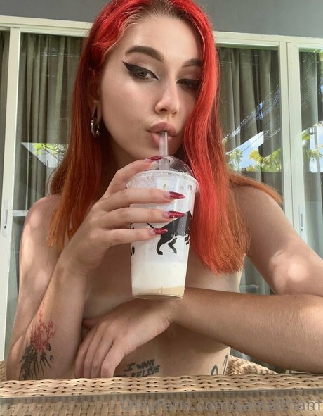 samaltham pornstar xxx gallery