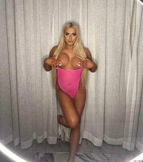 candicev77 beautiful model galleries