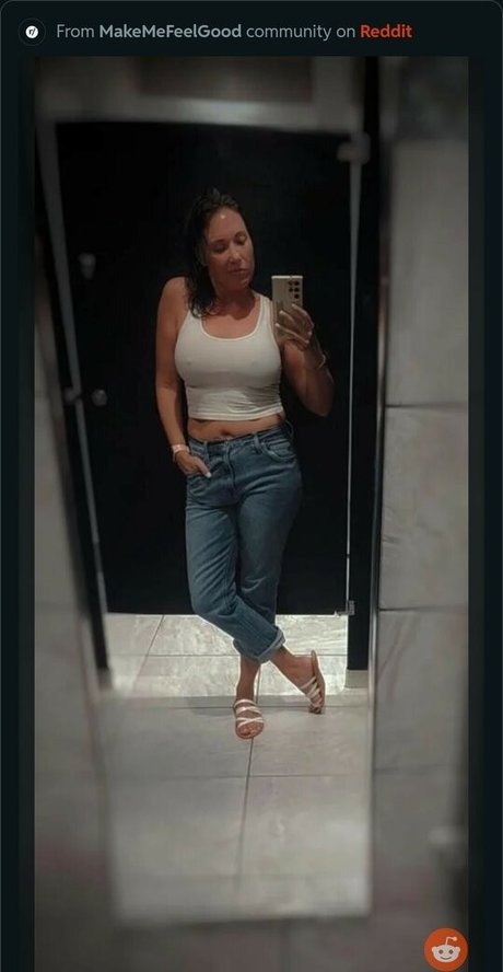 _prettypeaches_ model free photo