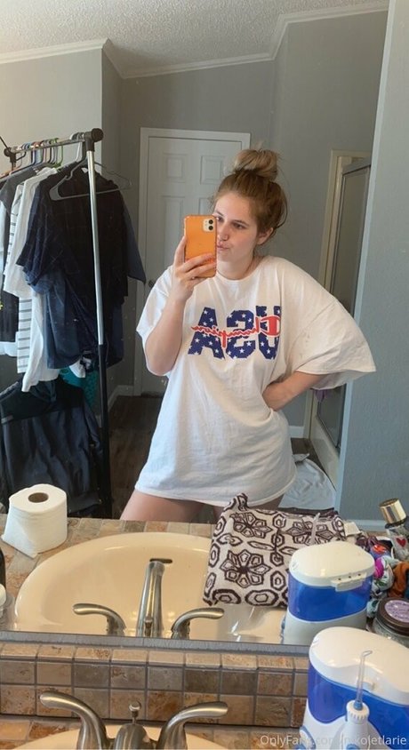 nikoletlarie pornstar art galleries