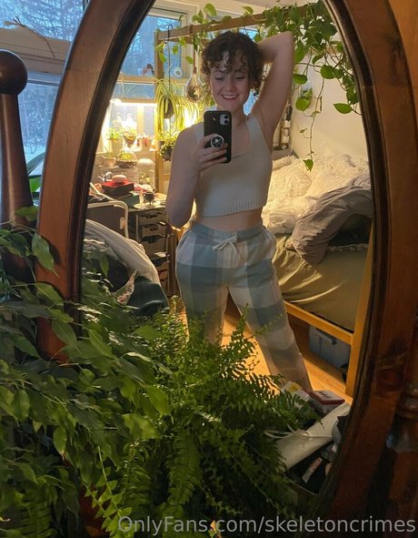 skeletoncrimes pornstar nude gallery