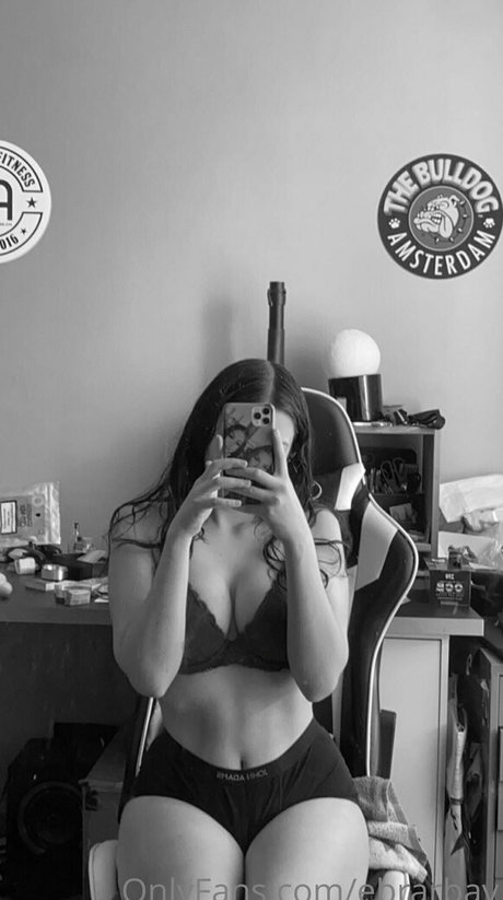 ebrarbay sexy actress img
