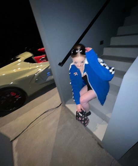 Kiiara star hd image