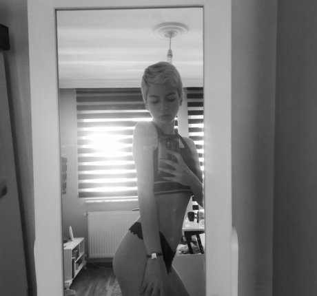 Busra cabuk xxx star images