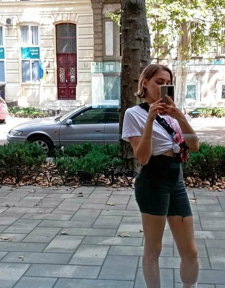 katrusya k high quality pornstar picture