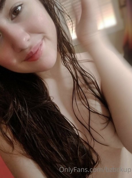 bzbckup sex star img