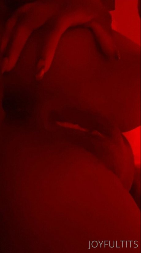 joyfultits model pornographic photo