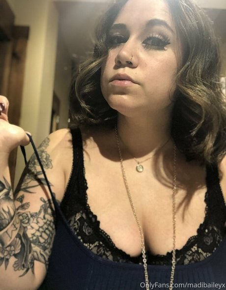 madibaileyx pretty pornstar pics