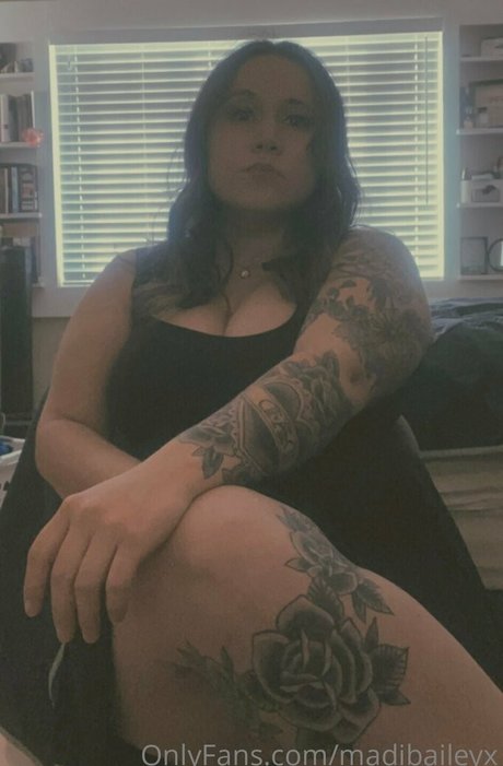 madibaileyx pornographic star photo