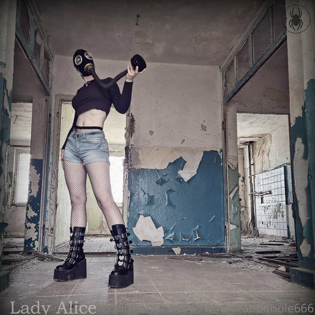 downtherabbithole666 beautiful model pic