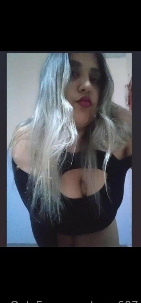 uma607 star porn picture