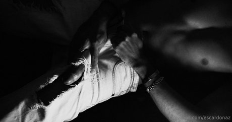 escardonaz pornstar nude img