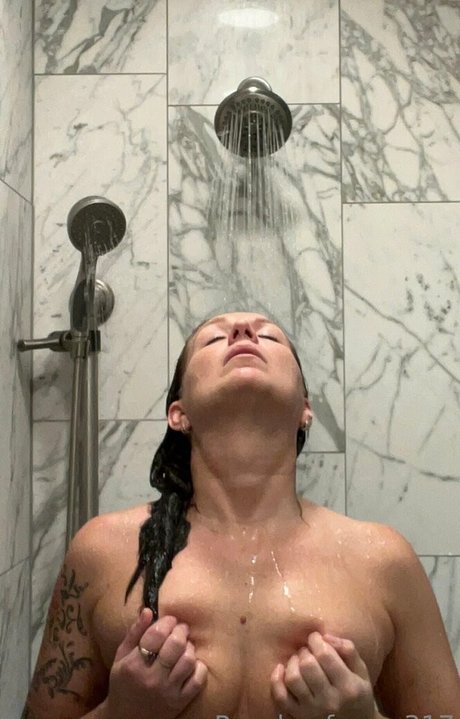 peachesforme317 exclusive pornstar images